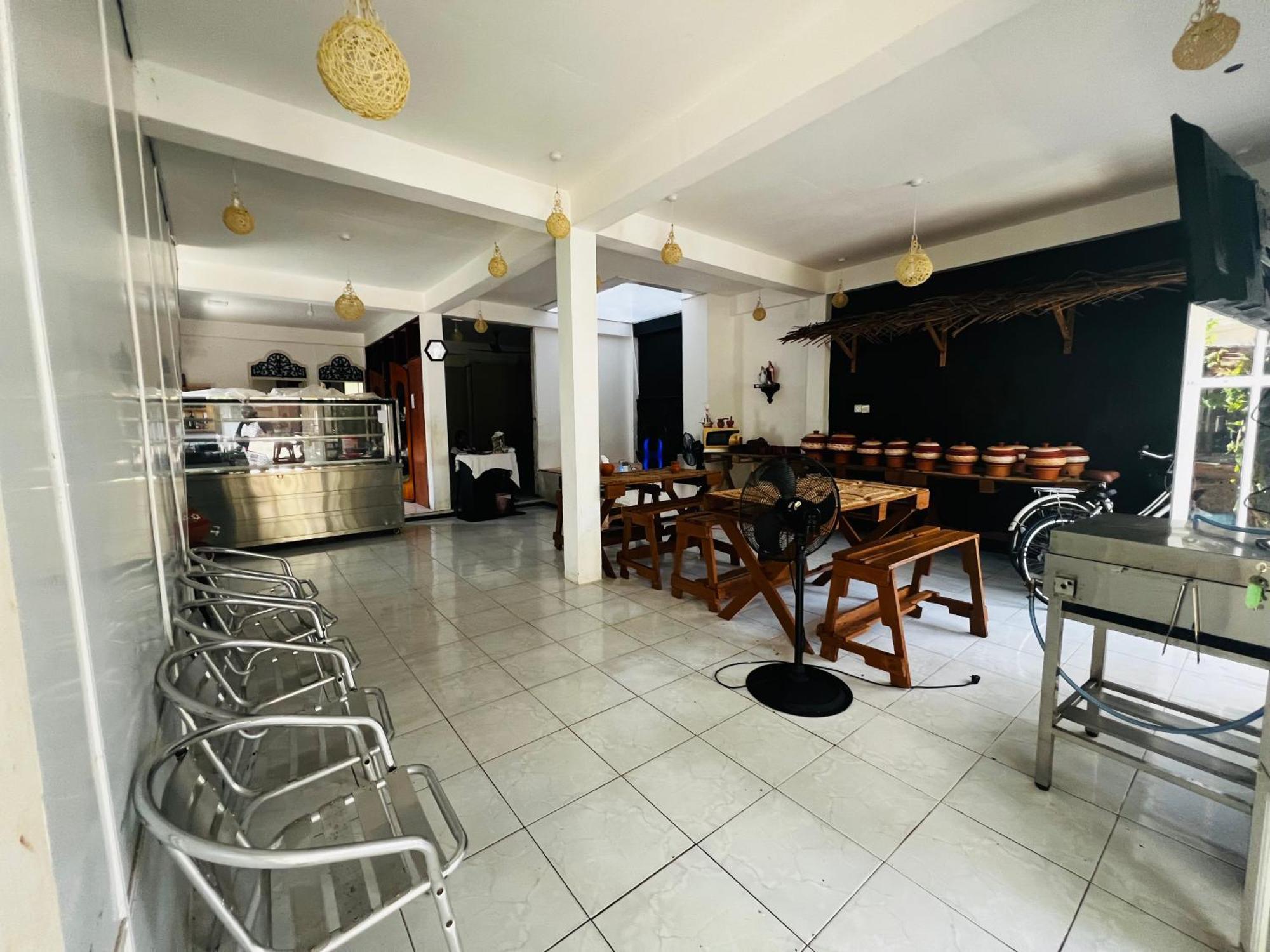 Ramlyn Guesthouse & Restaurant Negombo Eksteriør billede