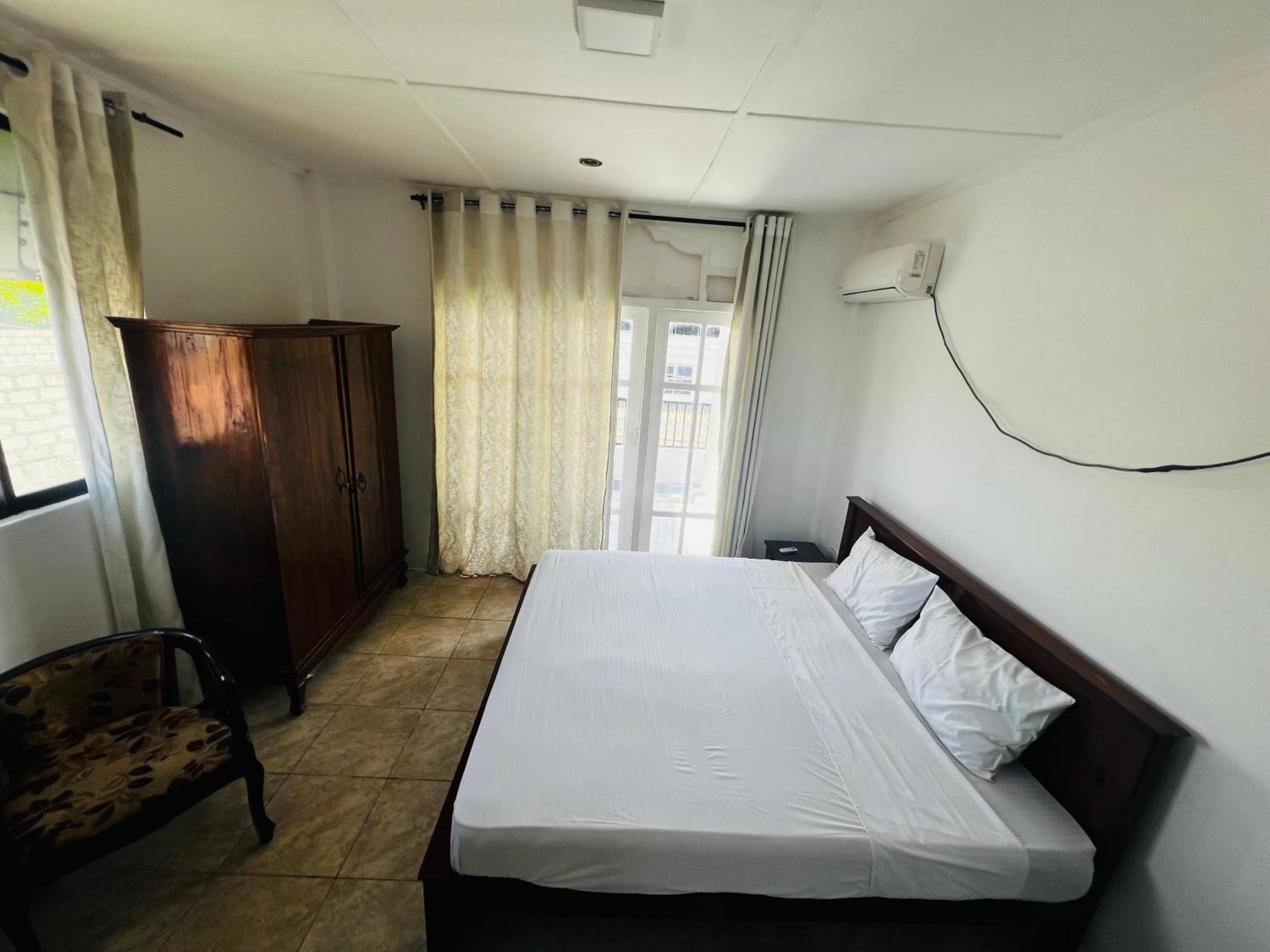 Ramlyn Guesthouse & Restaurant Negombo Eksteriør billede